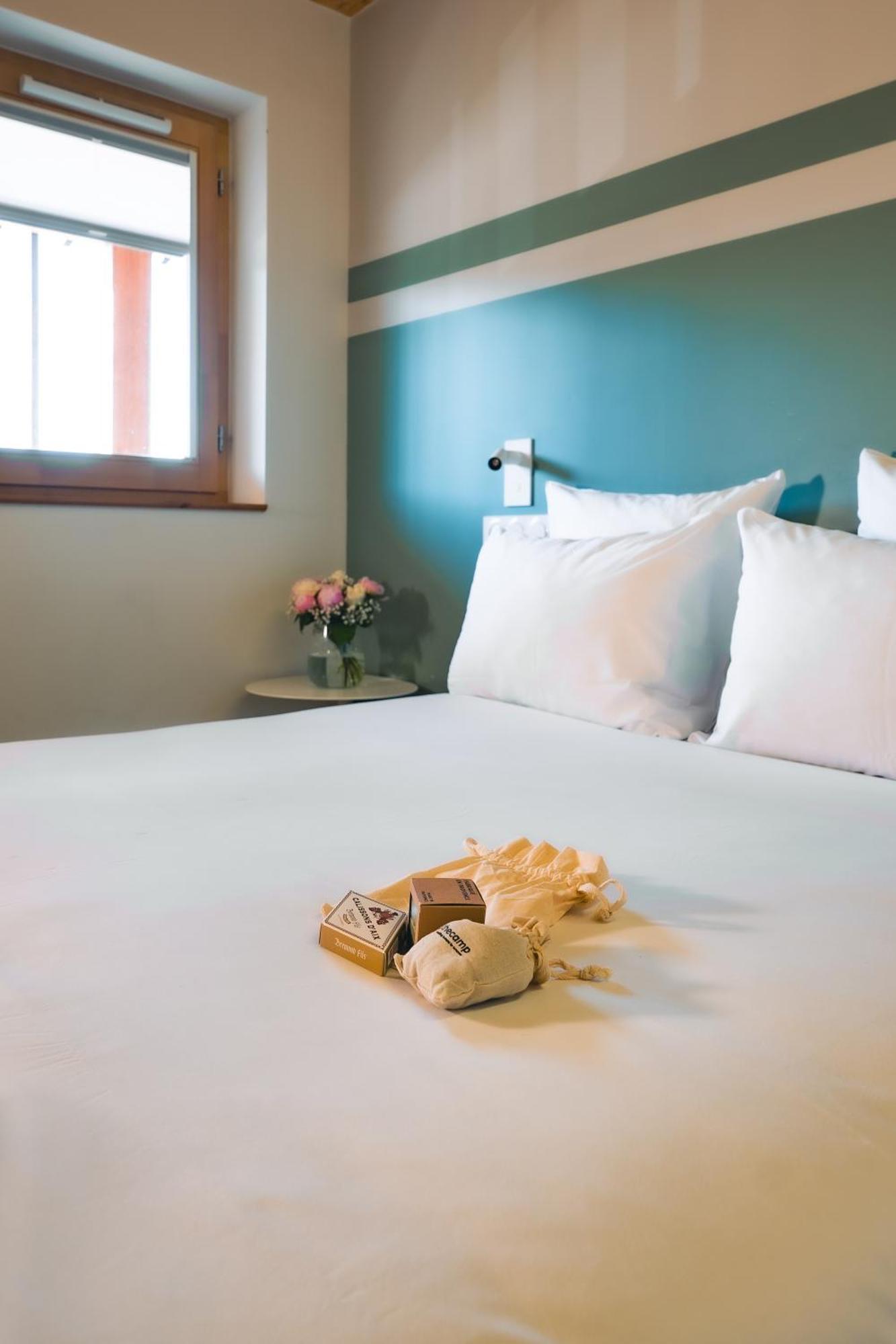 Thecamp Hotel & Lodges - Aix En Provence Αιξ-αν-Προβάνς Εξωτερικό φωτογραφία