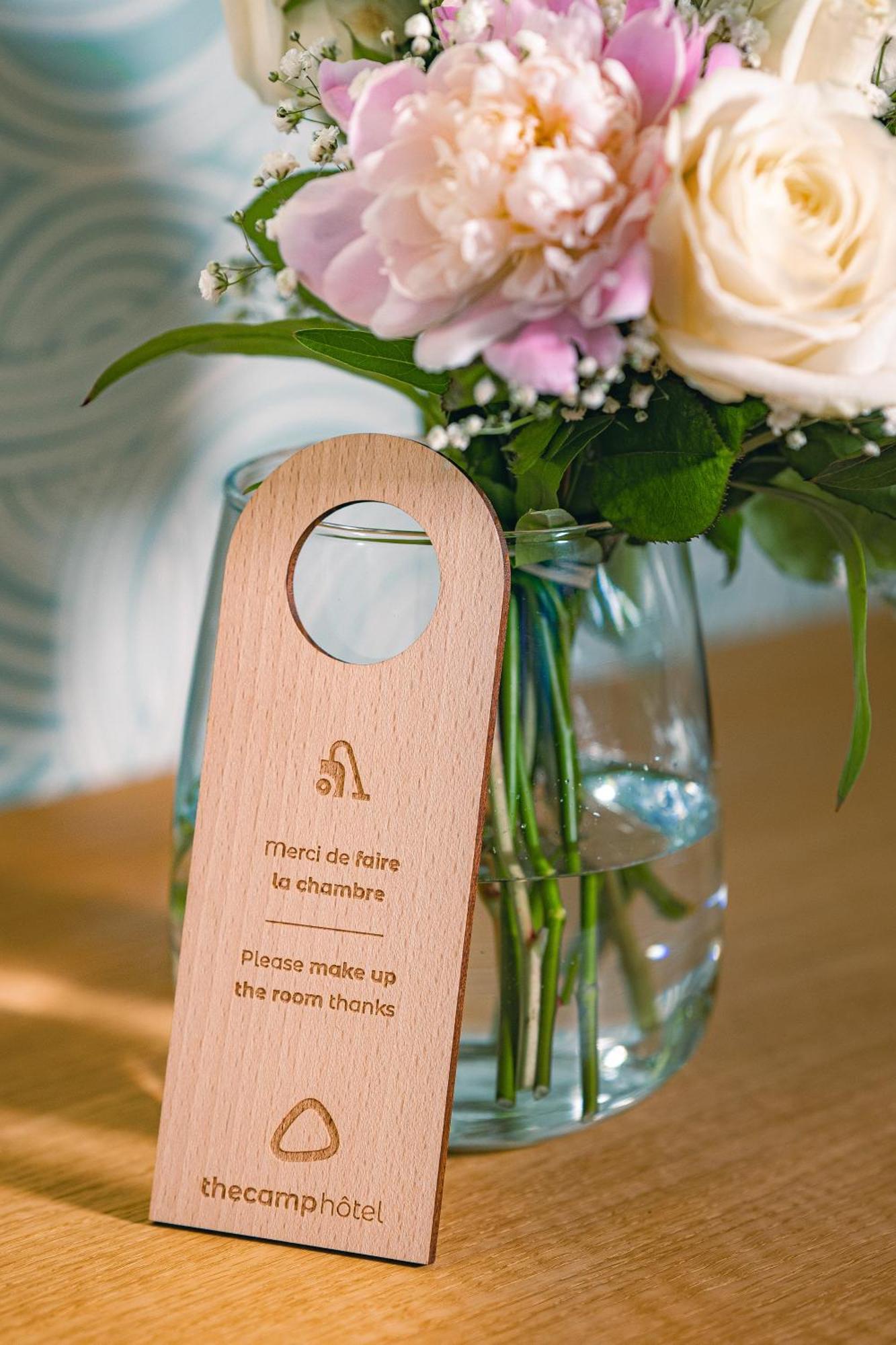 Thecamp Hotel & Lodges - Aix En Provence Αιξ-αν-Προβάνς Εξωτερικό φωτογραφία